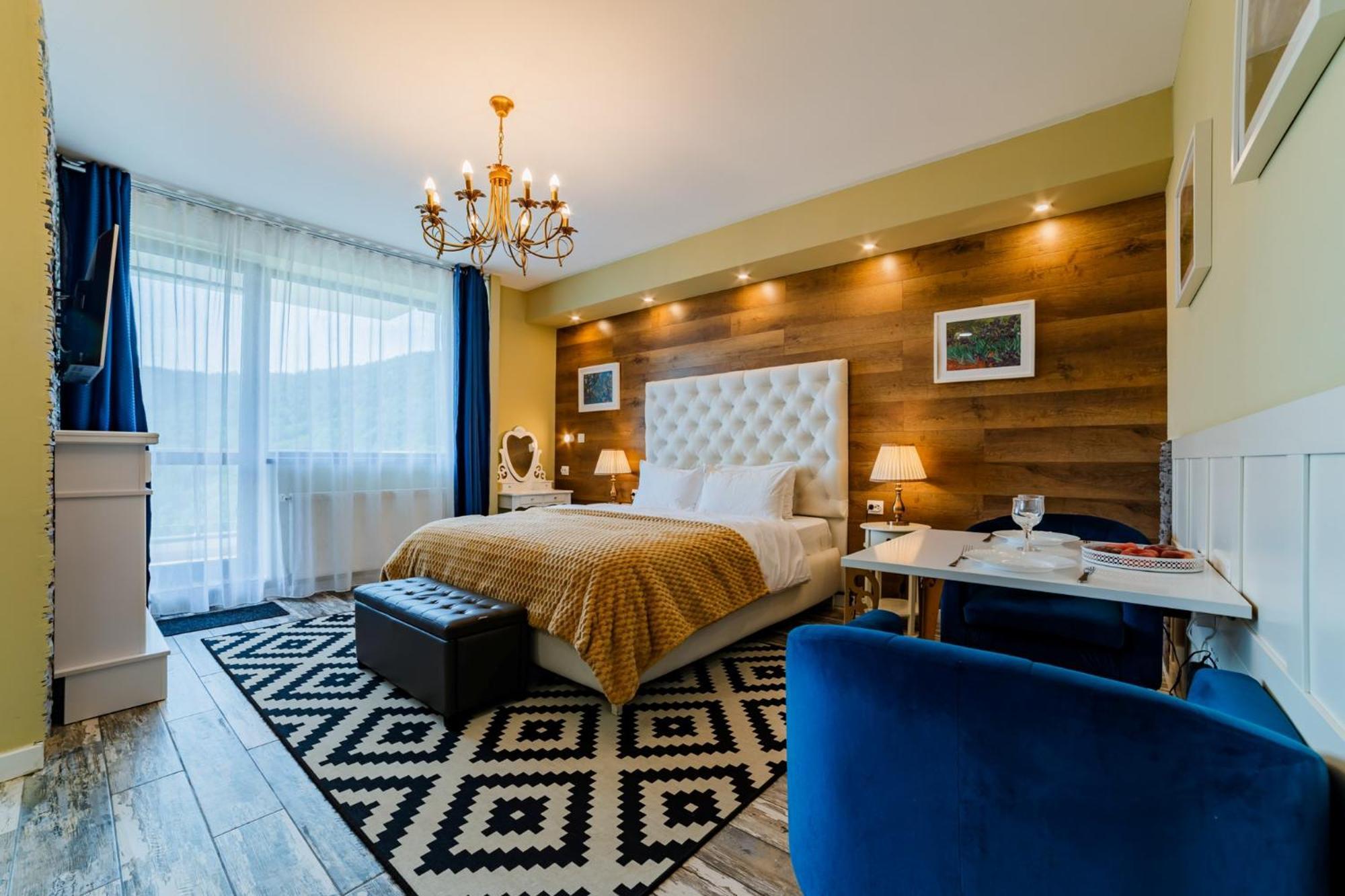 Romantic Jacuzzi Chic Apartment Sinaia Exterior photo